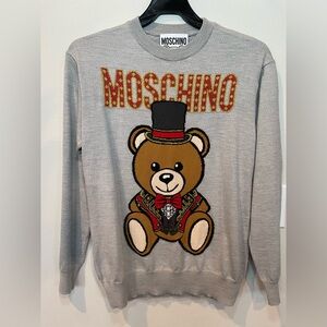 Moschino Couture Gray teddy bear Sweater Size USA 36  Crew Neck 100% Wool